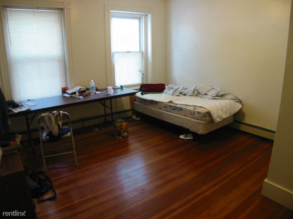 9 Fulkerson St-Unit -Apt 3 in Cambridge, MA - Building Photo