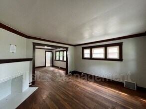 14271 Superior Rd in Cleveland Heights, OH - Building Photo - Building Photo