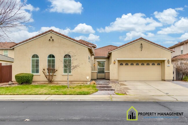 property at 6705 Salvaterra Cir