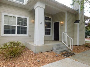 785 Glen Ct in Grand Junction, CO - Foto de edificio - Building Photo