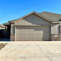 1103 Preston Trails in Wolfforth, TX - Building Photo