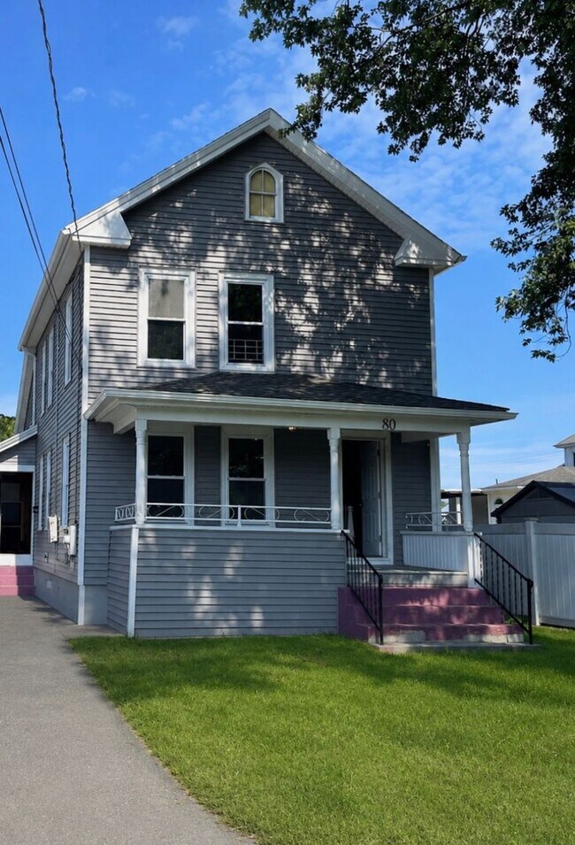 Exposition Terrace - West Springfield