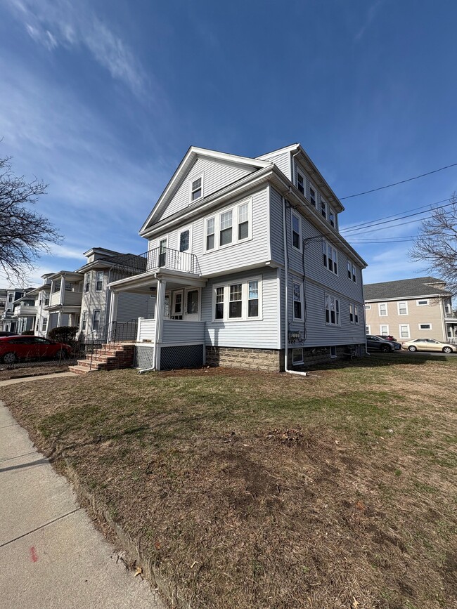 57 Broadway, Unit 57