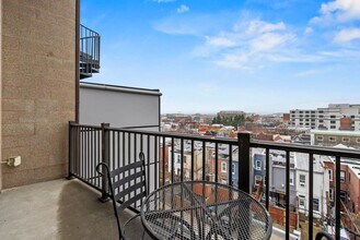 1330 Belmont St NW in Washington, DC - Building Photo - Building Photo