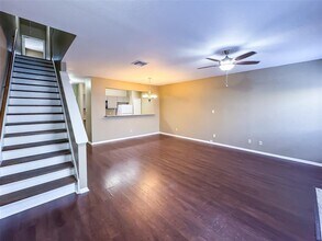 2902 Holly Hall St in Houston, TX - Building Photo - Building Photo