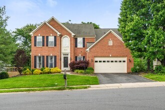 6331 Claridge Dr S in Frederick, MD - Building Photo - Building Photo