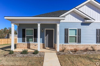 Woodford Ridge Townhomes in Bonaire, GA - Foto de edificio - Building Photo