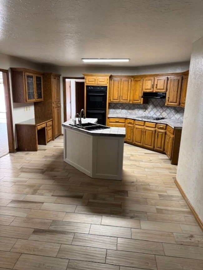 3609 Bob White Ave in Norman, OK - Building Photo - Building Photo