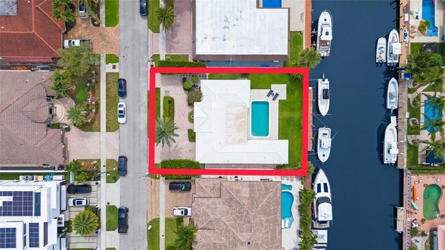 2670 NE 47th St in Lighthouse Point, FL - Building Photo - Building Photo