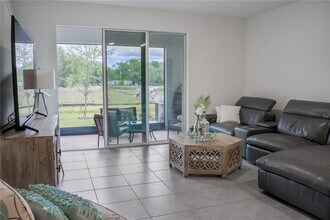 1610 Colt Creek Pl in Wesley Chapel, FL - Building Photo - Building Photo