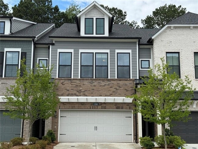 property at 1190 Harper Dr