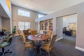 Los Pecos in Las Vegas, NV - Building Photo - Building Photo