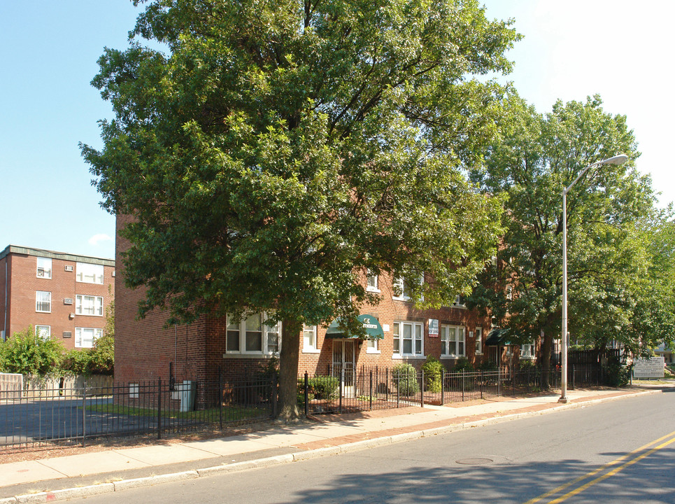 954-956 Capitol Ave in Hartford, CT - Building Photo