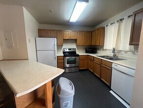 642 N 200 E in Provo, UT - Building Photo - Building Photo