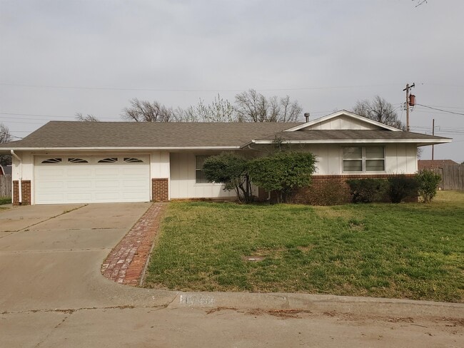 property at 1914 Mohawk Pl