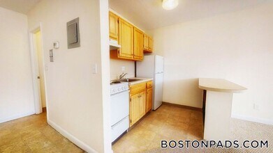 66 Homer Ave, Unit 509 in Cambridge, MA - Foto de edificio - Building Photo