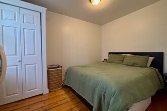 163 Trenton St, Unit 3 in Boston, MA - Foto de edificio - Building Photo
