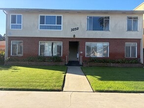3050 in Long Beach, CA - Foto de edificio - Building Photo