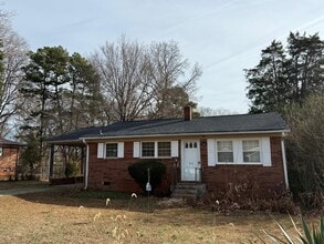 310 Bruce St in Lexington, NC - Building Photo - Building Photo