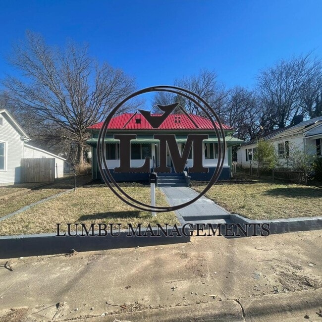 property at 1440 Myrtle Ave
