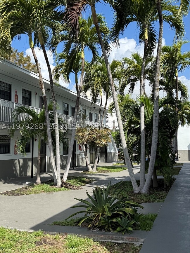 property at 3090 Douglas Rd