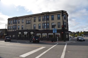 Pokegama Hotel Building in Grand Rapids, MN - Foto de edificio - Building Photo