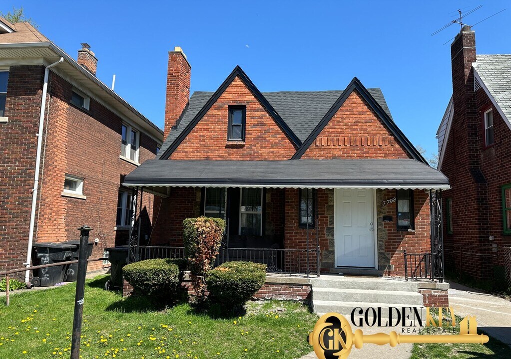 7798 American St, Unit 7798 American St. Upper in Detroit, MI - Building Photo