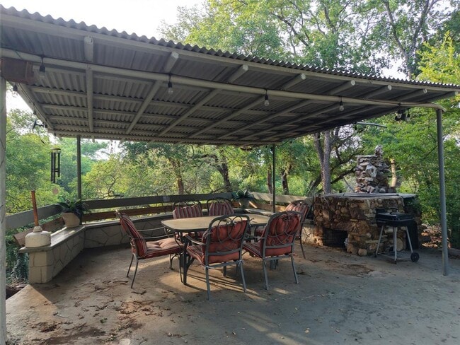 property at 646 FM474