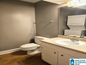 2715 Southbury Cir in Vestavia Hills, AL - Building Photo - Building Photo