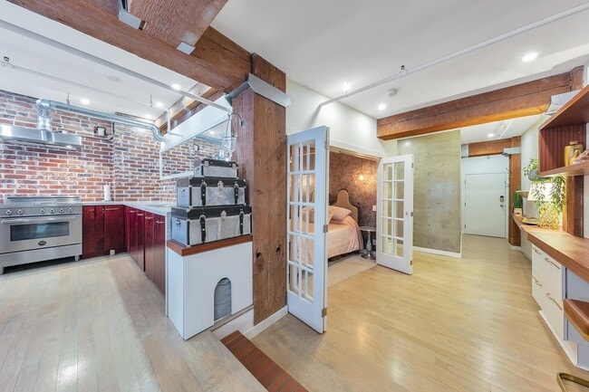 property at 516 Beatty St