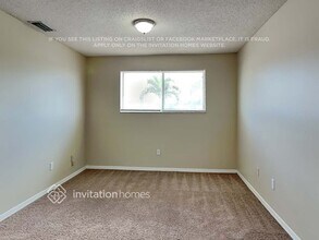 15601 Lance Point Pl in Davie, FL - Foto de edificio - Building Photo