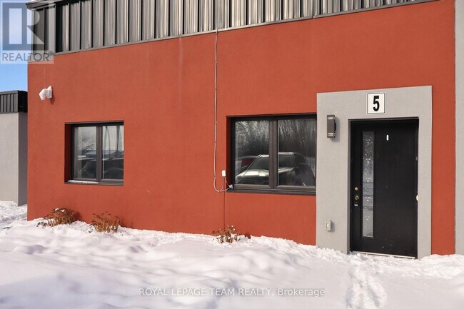 3880 7 Rd in South Dundas, ON - Building Photo - Building Photo