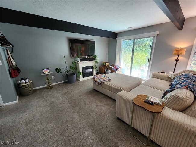 2550 Chamberlain Rd-Unit -B-3 in Fairlawn, OH - Building Photo - Building Photo