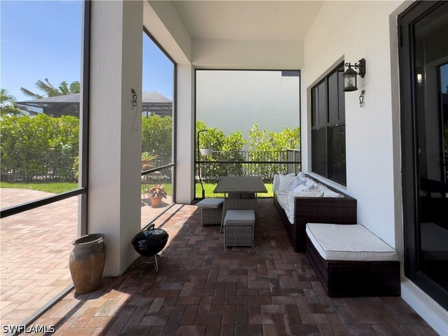 property at 5169 Roma St S