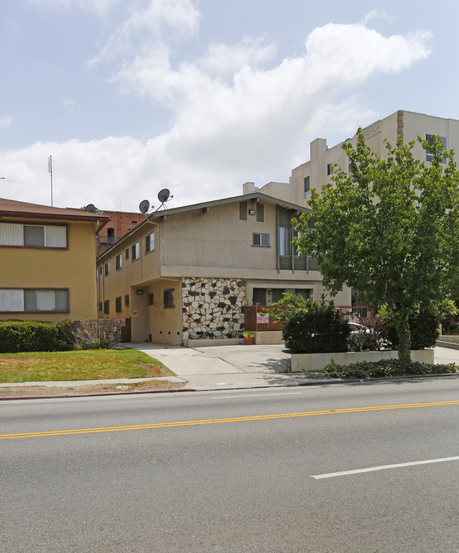 406 S Wilton Pl in Los Angeles, CA - Foto de edificio - Building Photo