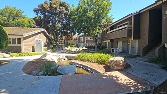 199 Springview in Irvine, CA - Building Photo