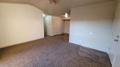 3371 E Ridge Rte Rd in Eagle Mountain, UT - Building Photo - Building Photo