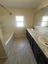 225 N English Ave in Springfield, IL - Building Photo - Building Photo