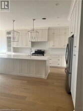 10 CRISTALLINA Dr in Thorold, ON - Building Photo - Building Photo