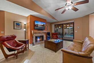 53720 Avenida Carranza in La Quinta, CA - Building Photo - Building Photo