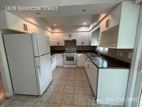 3678 Qualicum St in Abbotsford, BC - Building Photo - Building Photo