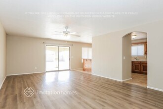 8321 W Avalon Dr in Phoenix, AZ - Building Photo - Building Photo