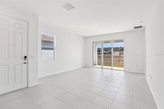 32652 Rustic Rise Rd in San Antonio, FL - Building Photo - Building Photo