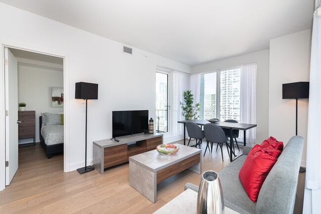 1160 Rue De la Gauchetière O, Unit SI ID1261770P in Montréal, QC - Building Photo - Building Photo