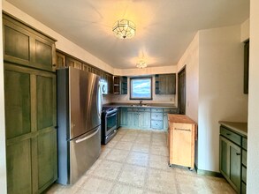 37 Bridger Meadow Ln in Pray, MT - Building Photo - Building Photo