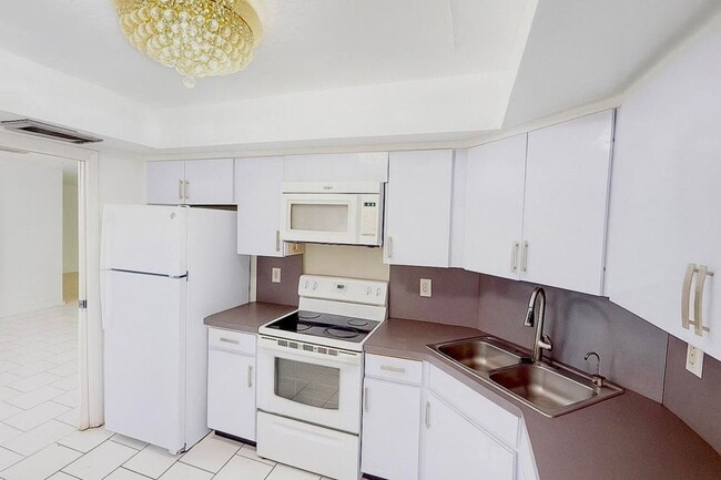 property at 1739 Embassy Dr