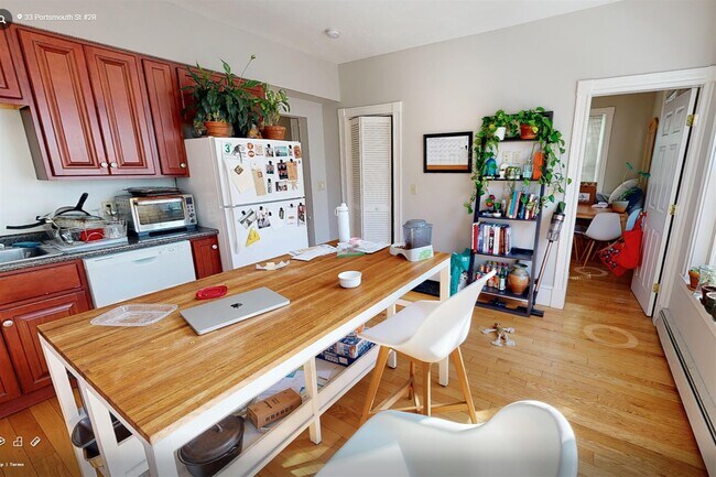 33 Portsmouth St, Unit 2R in Cambridge, MA - Building Photo - Building Photo