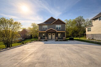 420 S 2nd St in Clarksville, TN - Building Photo - Building Photo