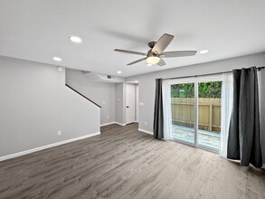 6295 Rancho Mission Rd in San Diego, CA - Building Photo - Building Photo