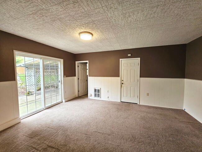 1722 147th Ave SE in Bellevue, WA - Building Photo - Building Photo